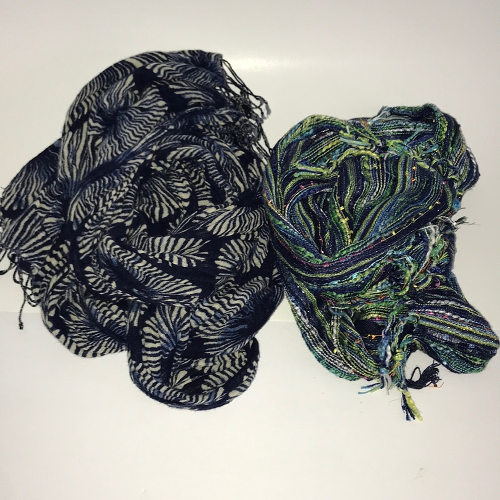 Scarfs ! ☃️☔️❄️✨ - Picture 4 of 4